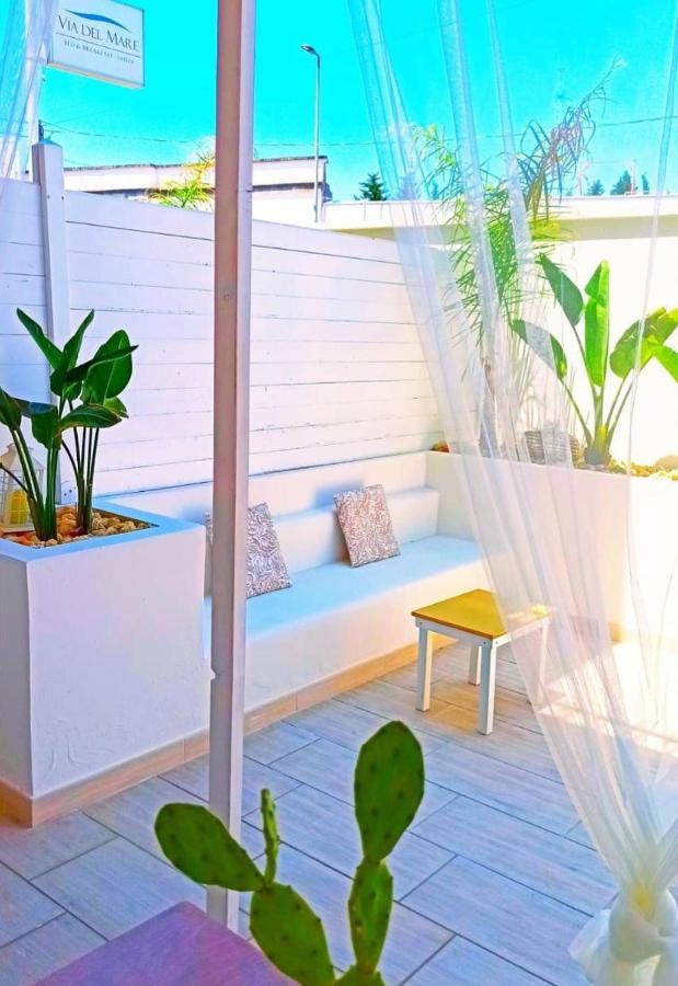 B&B Suites Via Del Mare Presicce Ngoại thất bức ảnh