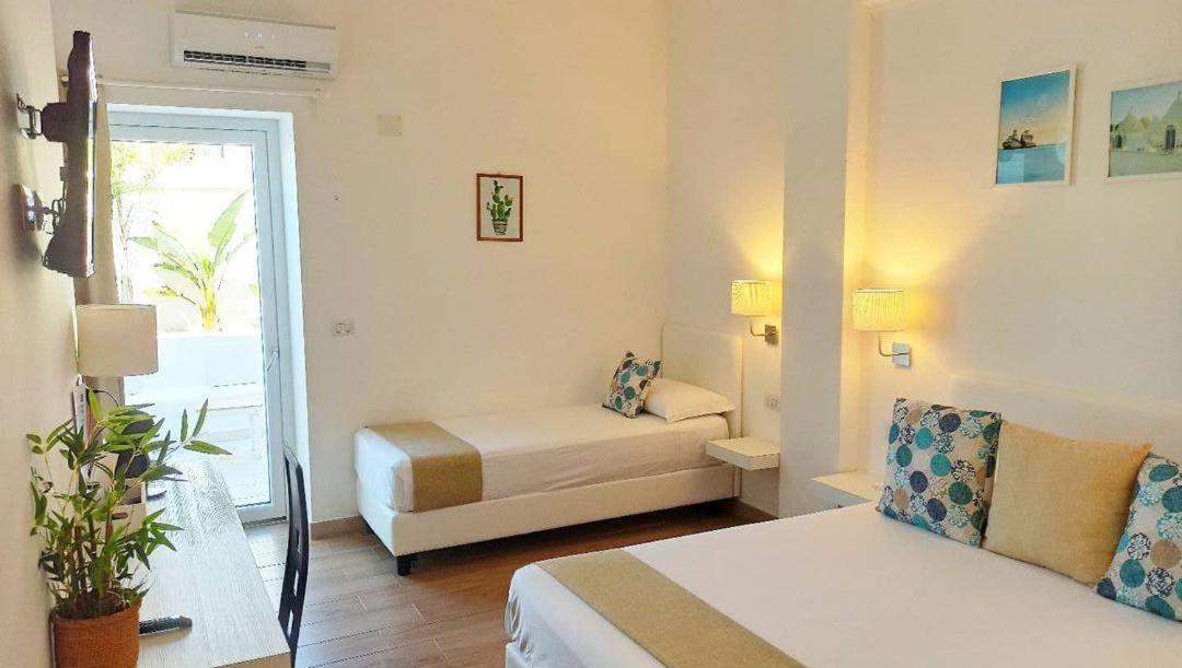 B&B Suites Via Del Mare Presicce Ngoại thất bức ảnh
