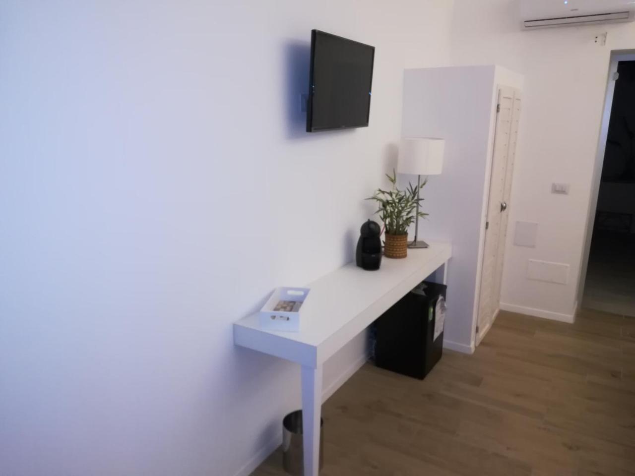 B&B Suites Via Del Mare Presicce Ngoại thất bức ảnh